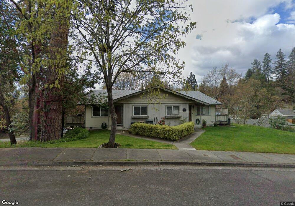 1101 NW A St, Grants Pass, OR 97526 - photo 1