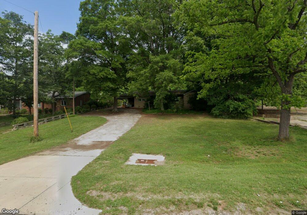 2056 Shelton Ave, Statesville, NC 28677 - photo 1