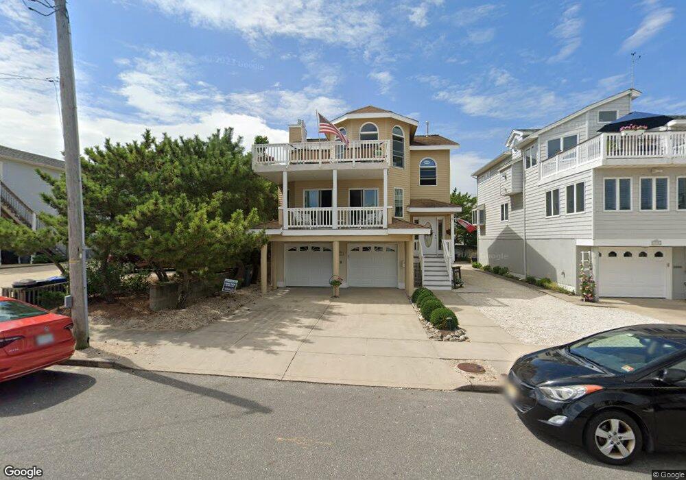 122 E 19th St, Ship Bottom, NJ 08008 - photo 1