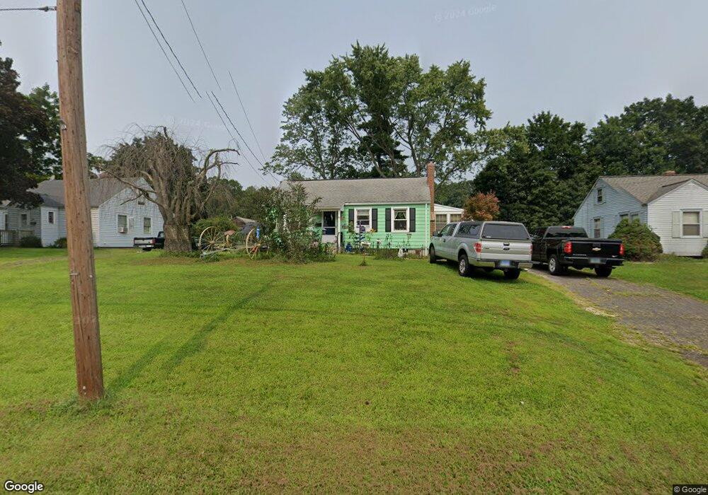 122 West St, Cromwell, CT 06416 - photo 1