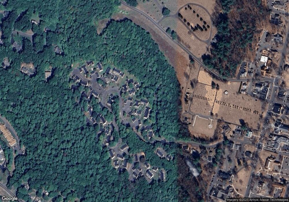 52 Library Ln, Simsbury, CT 06070 - photo 1