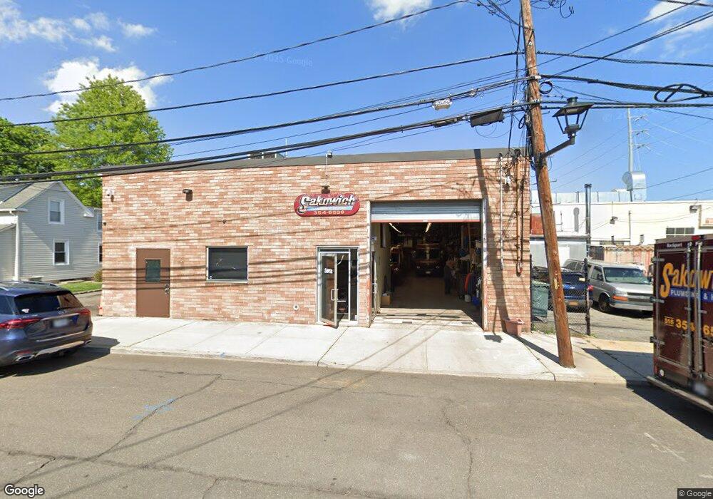 124 S 8th St unit A, New Hyde Park, NY 11040 - photo 1