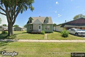 415 Laporte Rd, Waterloo, IA 50702