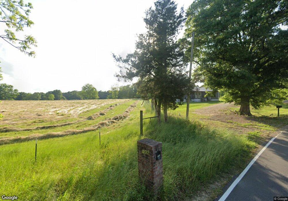 1006 Service Rd, Laurel, MS 39443 - photo 1