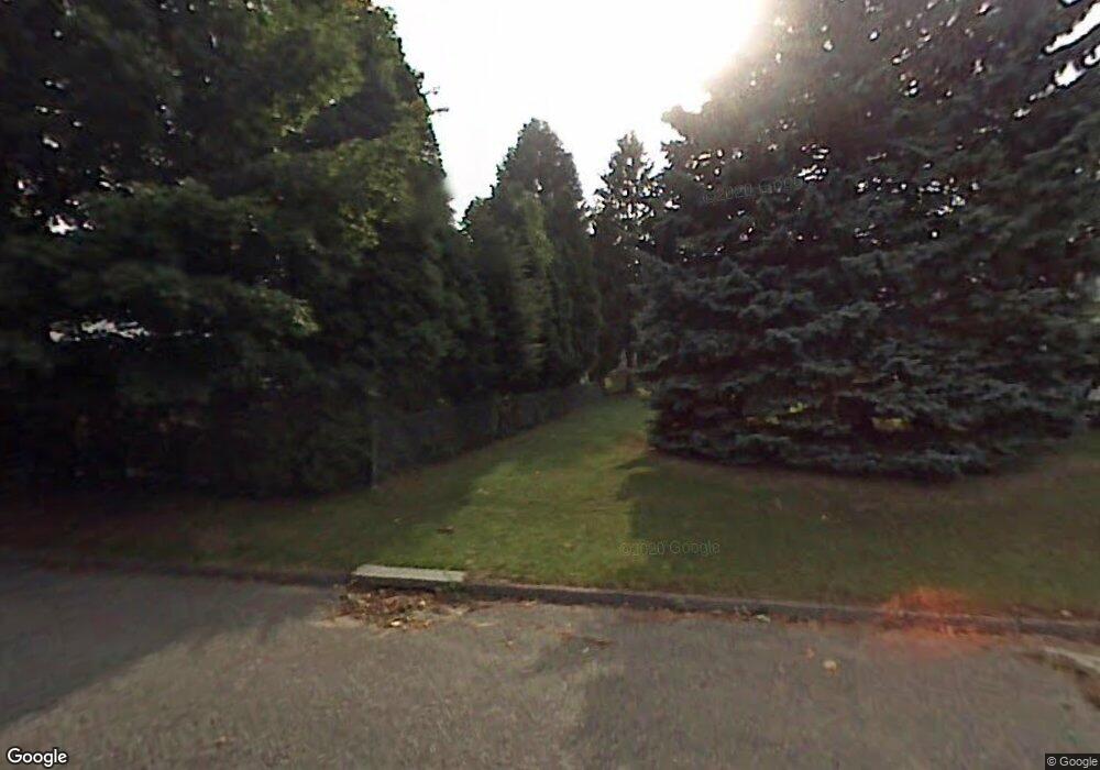 13 Dixfield Rd, Worcester, MA 01606 - photo 1