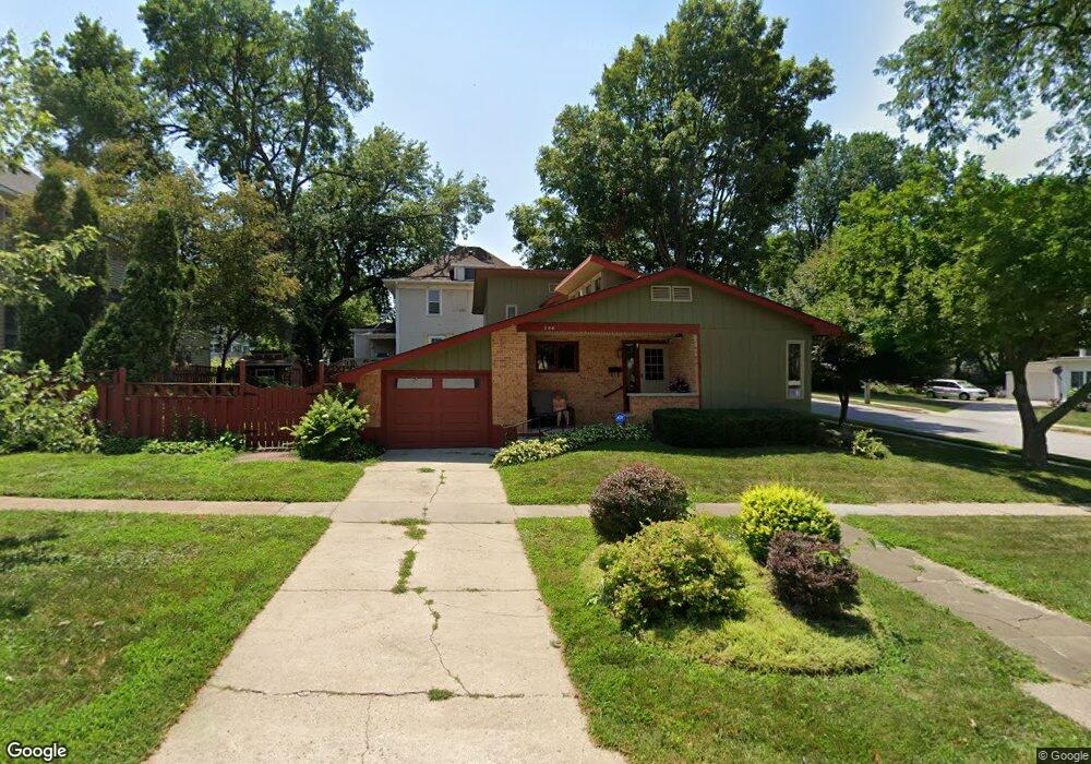 208 W Thomas Ave, Shenandoah, IA 51601 - photo 1