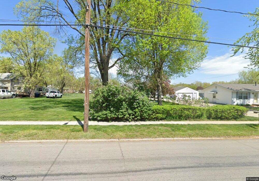 2520 E Douglas Ave, Des Moines, IA 50317 - photo 1