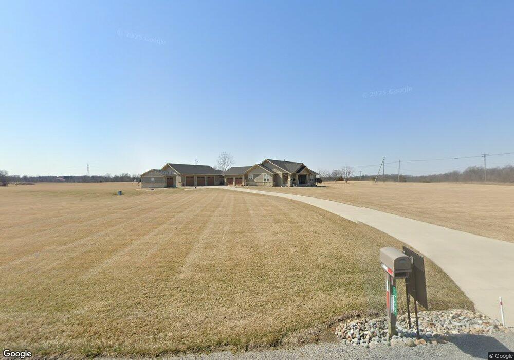 1755 Fisher Rd, Lima, OH 45801 - photo 1