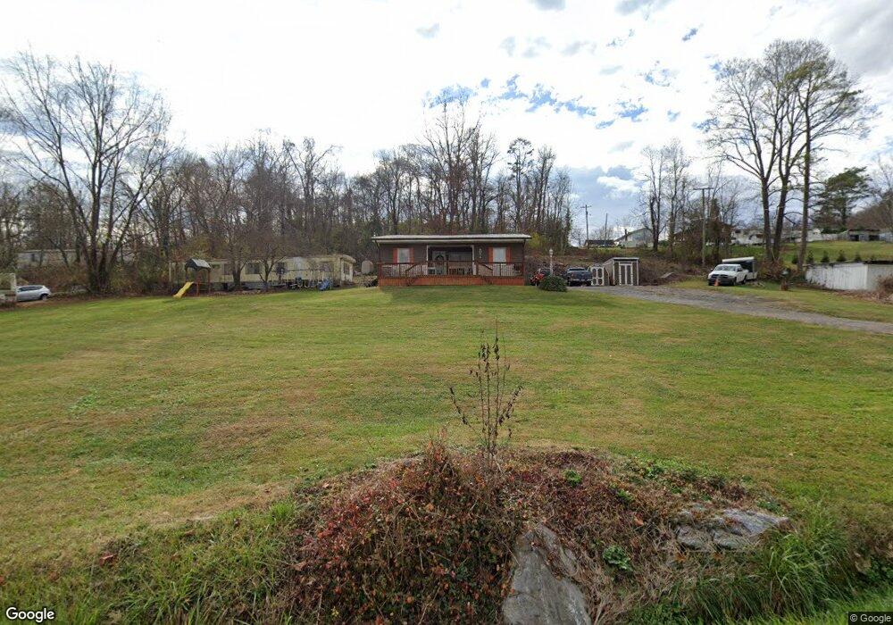 272 North Rd, Johnson City, TN 37601 - photo 1