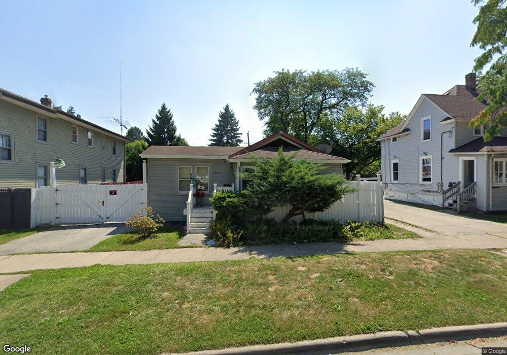 1509 Catalpa St, Waukegan, IL 60085 - photo 1