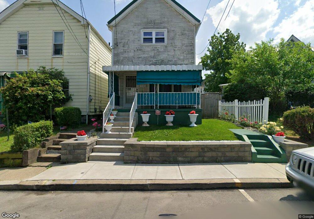 104 18th St, Vandergrift, PA 15690 - photo 1