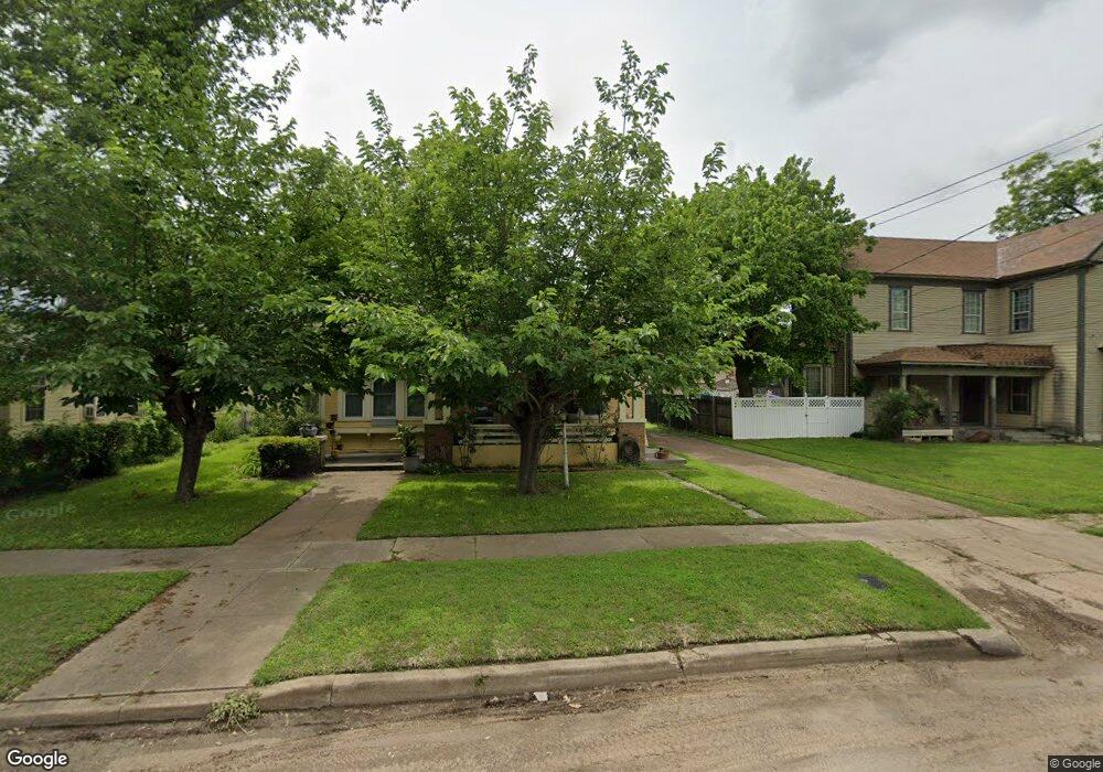 415 N Wilhite St, Cleburne, TX 76031 - photo 1