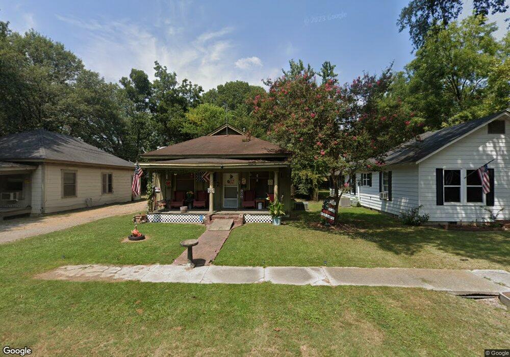 412 W 3rd St, Stuttgart, AR 72160 - photo 1