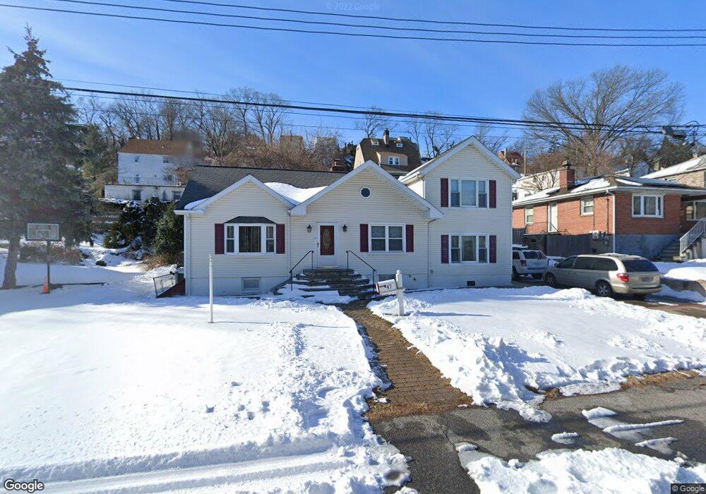 47 Putnam Ave, Yonkers, NY 10705 - photo 1