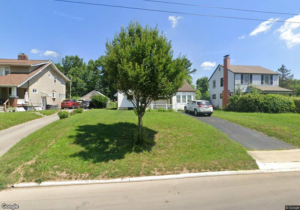 1668 E Lakeview Ave, Columbus, OH 43224 - photo 1