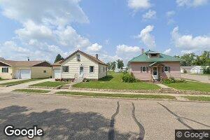 224 S 4th St, Wishek, ND 58495