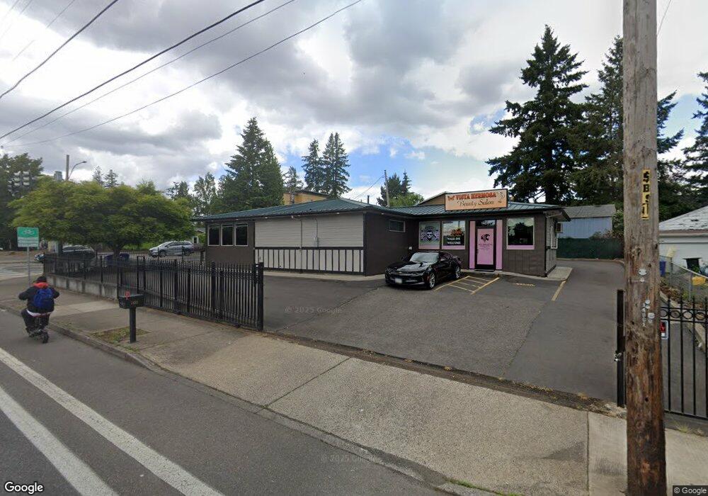 14811 E Burnside St, Portland, OR 97233 - photo 1