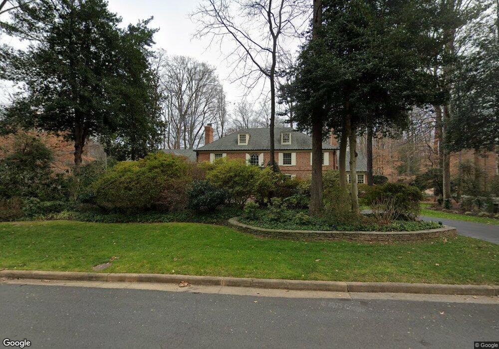 905 Lynton Place, McLean, VA 22102 - photo 1