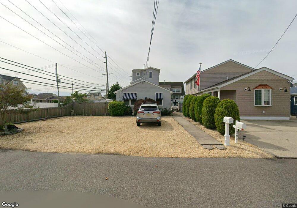 201 Hayes Ct, Lavallette, NJ 08735 - photo 1