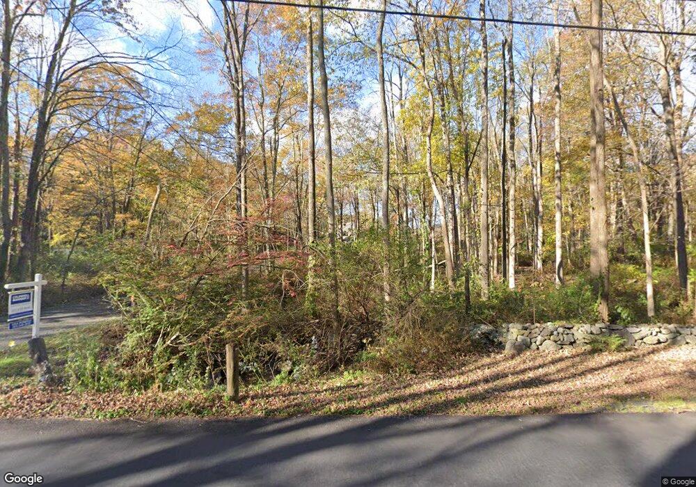 27 Sidecut Rd, Redding, CT 06896 - photo 1