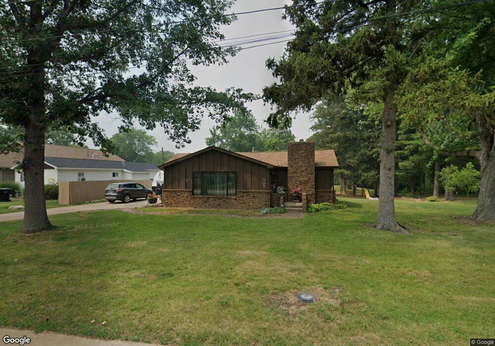 505 W Elm St, New Carlisle, IN 46552 - photo 1