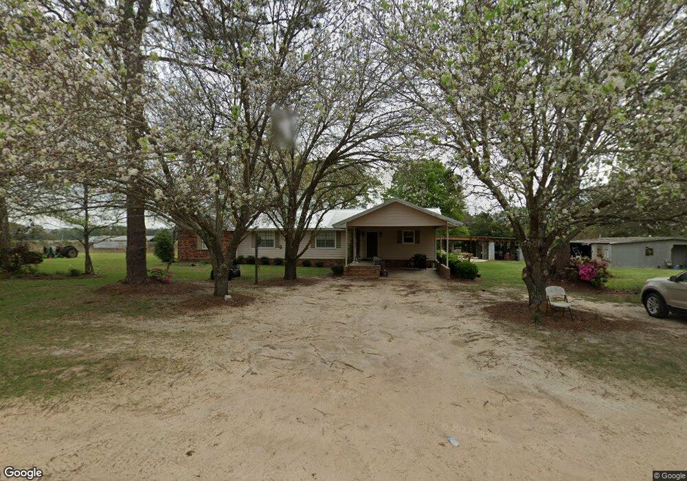 880 Julian Minchew Rd, Douglas, GA 31533 - photo 1