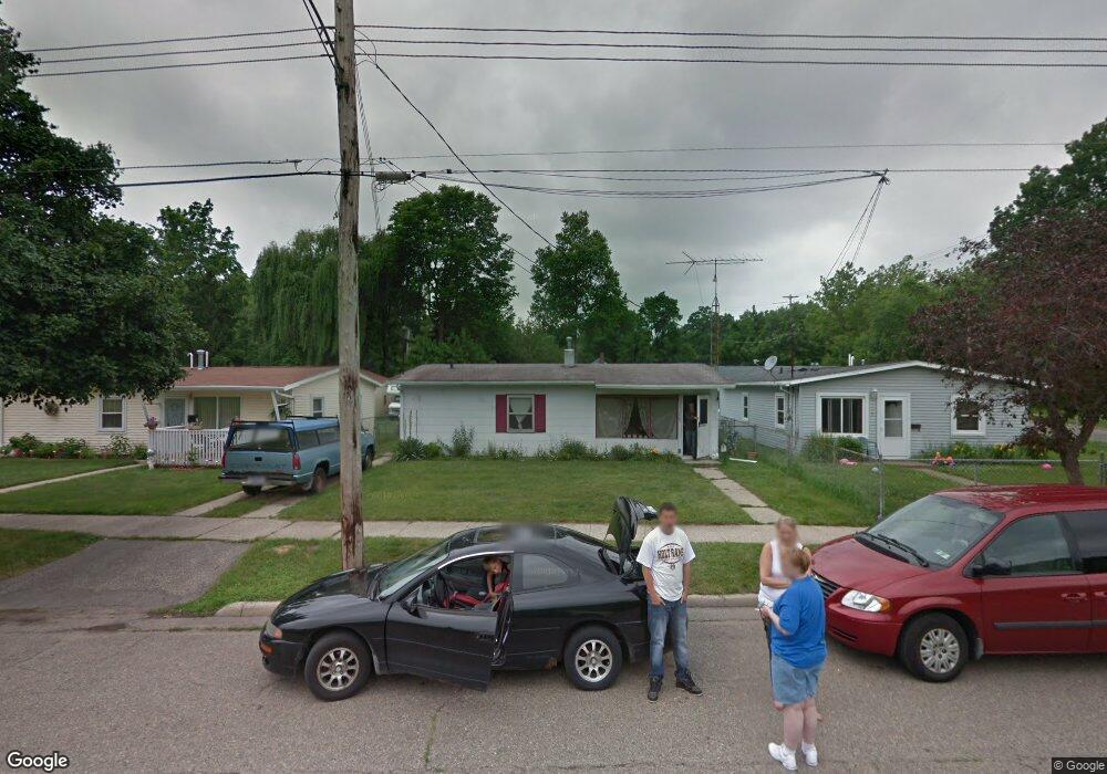 1106 S Clemens Ave, Lansing, MI 48912 - photo 1