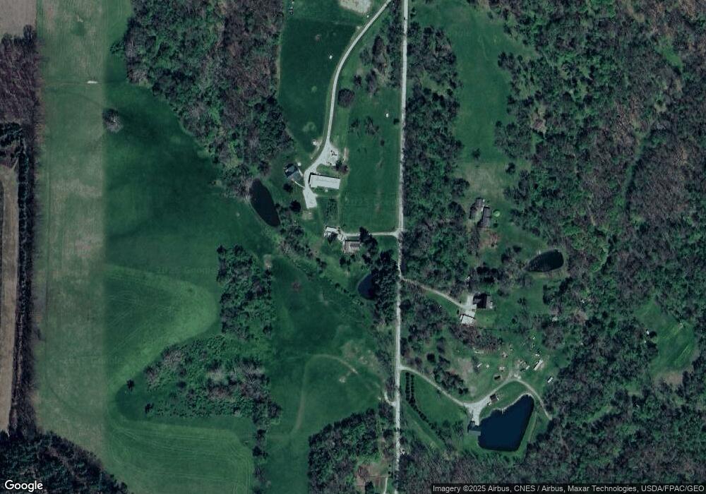 12567 Carey Ln, Howard, OH 43028 - photo 1