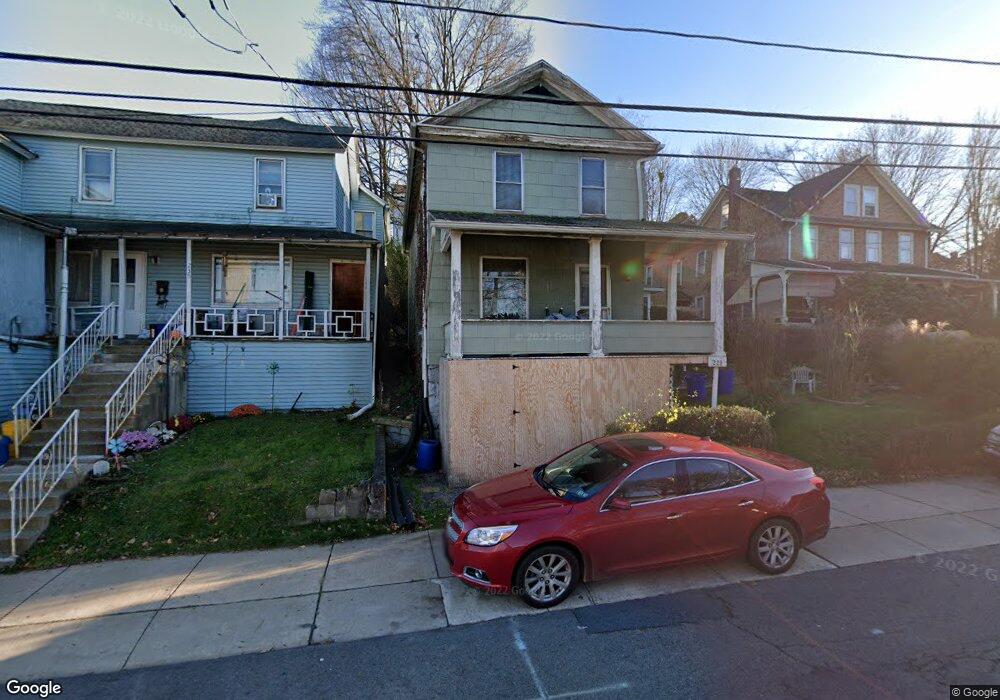 229 E Spring St, Nanticoke, PA 18634 - photo 1