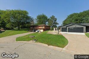 1311 Howard St, Aplington, IA 50604