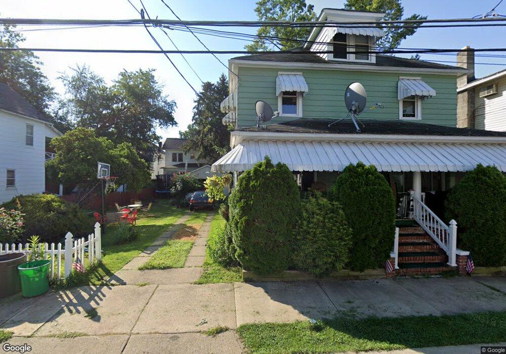 215 Spruce St, Kingston, PA 18704 - photo 1