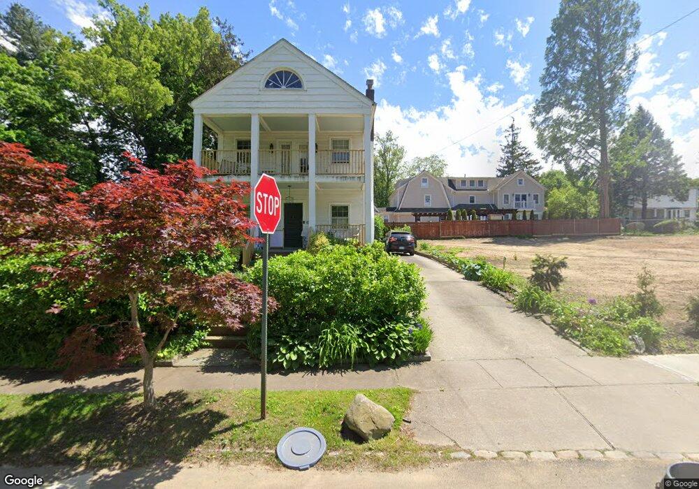 356 Warwick Ave unit 358, Little Neck, NY 11363 - photo 1