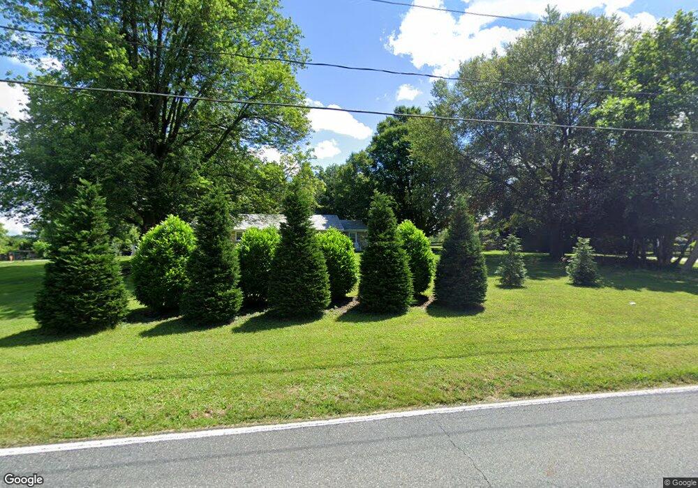 13207 Manor Rd, Glen Arm, MD 21057 - photo 1