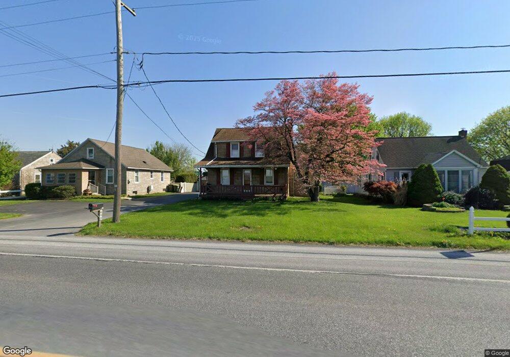 490 E Main St, Leola, PA 17540 - photo 1