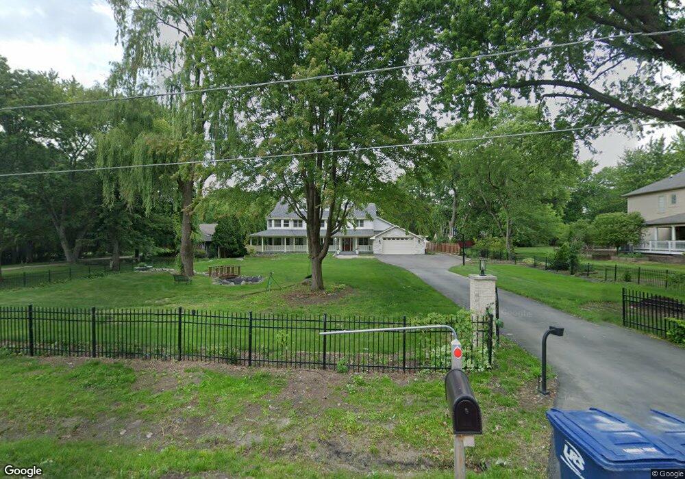 8S452 Bell Dr, Naperville, IL 60565 - photo 1