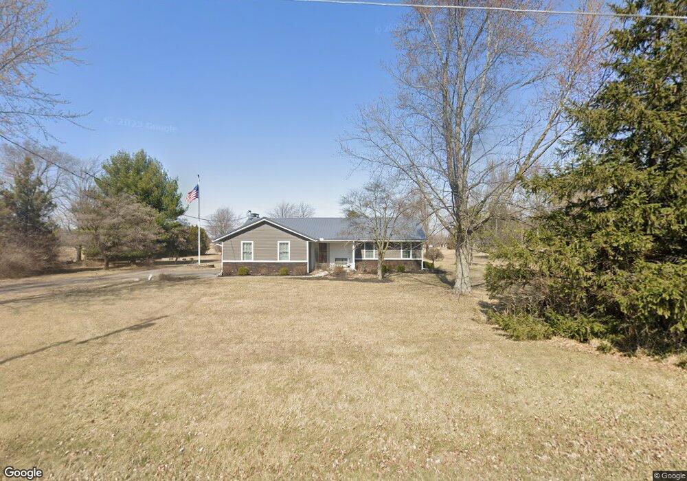 5809 E Bluelick Rd, Lima, OH 45801 - photo 1