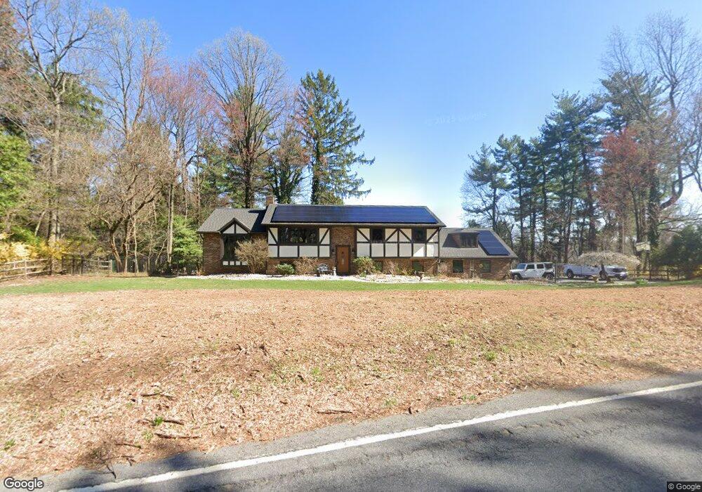 670 Imperial Dr, Mohnton, PA 19540 - photo 1