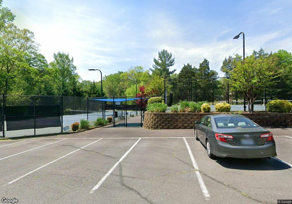 4627 Holborn Ave, Annandale, VA 22003 - photo 1