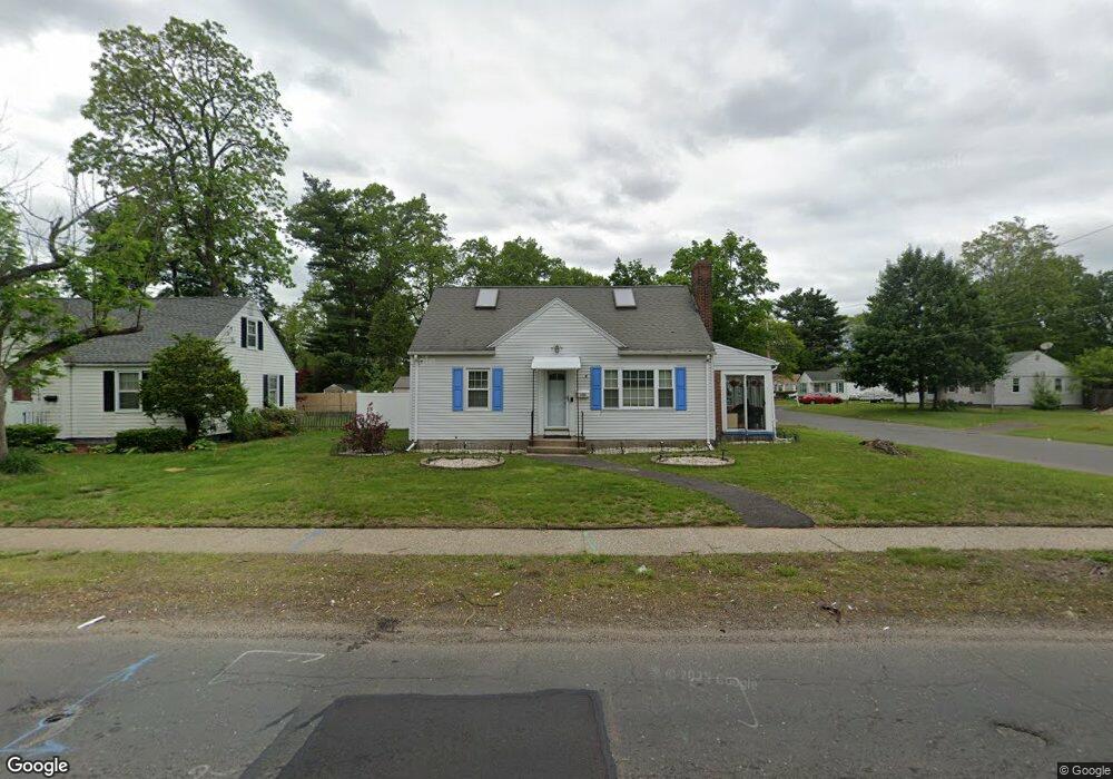 1208 Bay St, Springfield, MA 01109 - photo 1