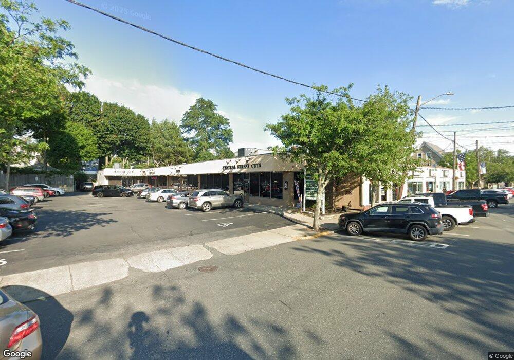 308 Central St, Saugus, MA 01906 - photo 1