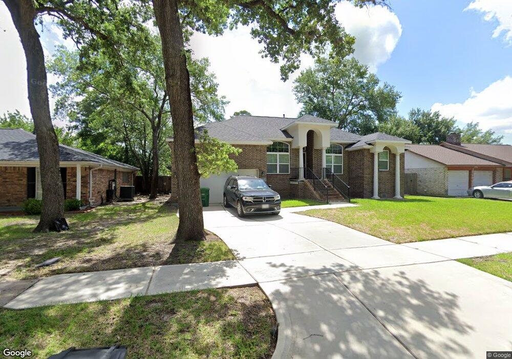 7214 Deep Forest Dr, Houston, TX 77088 - photo 1