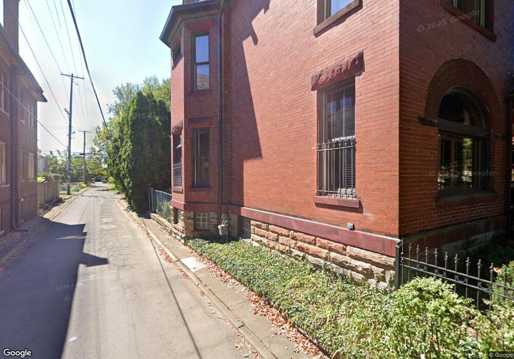 1041 Bryden Rd, Columbus, OH 43205 - photo 1