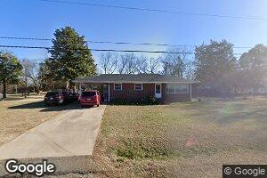 16 Lamotte St, Spartanburg, SC 29301