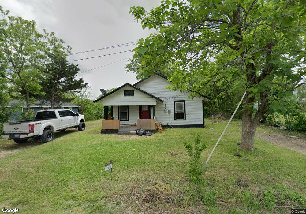 105 Houston St, Ennis, TX 75119 - photo 1