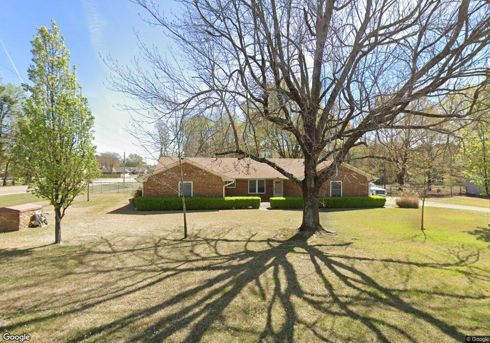 4914 Twin Oak Dr, Texarkana, TX 75503 - photo 1