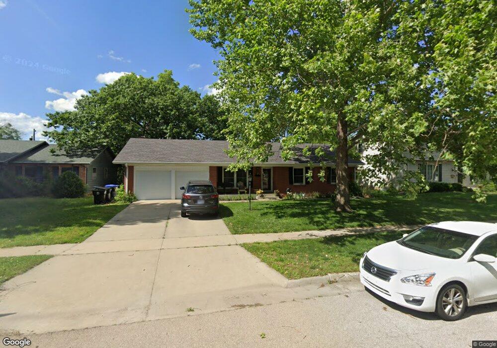 1906 SW 29th Terrace, Topeka, KS 66611 - photo 1