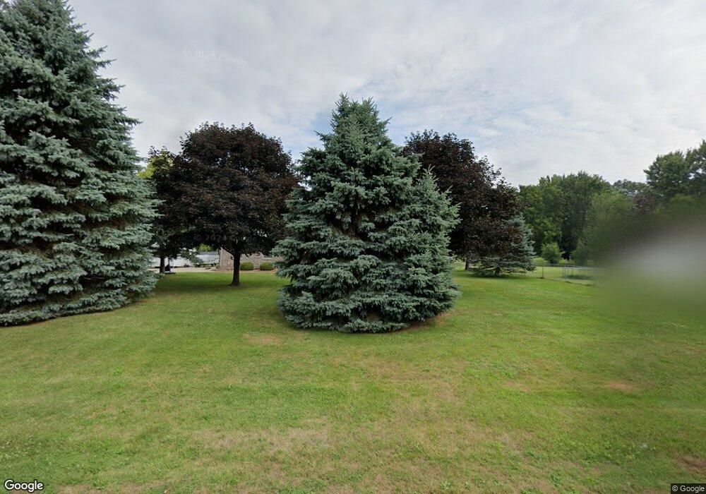 7392 Pershing, Waterford, MI 48327 - photo 1