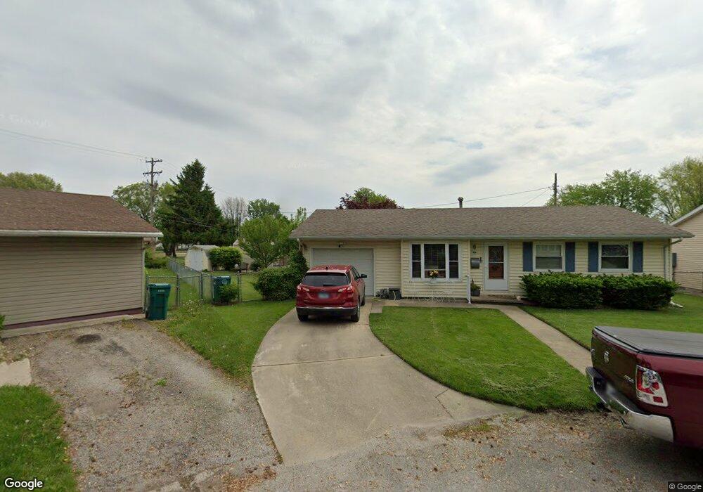 954 Rudy Ave, Mattoon, IL 61938 - photo 1