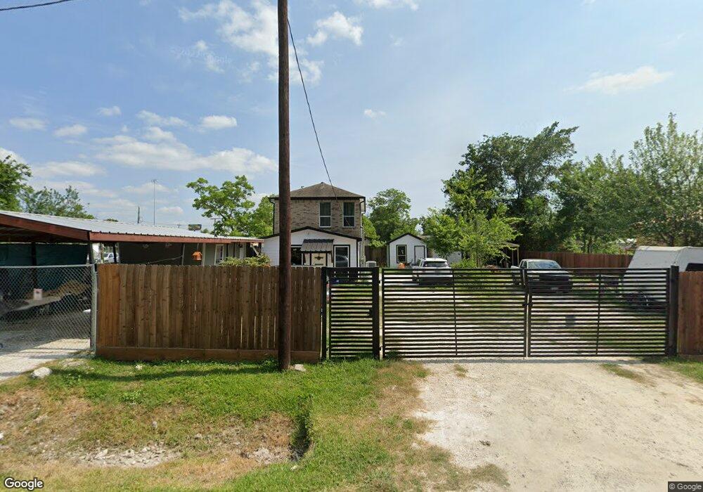 4754 Gaston St, Houston, TX 77093 - photo 1