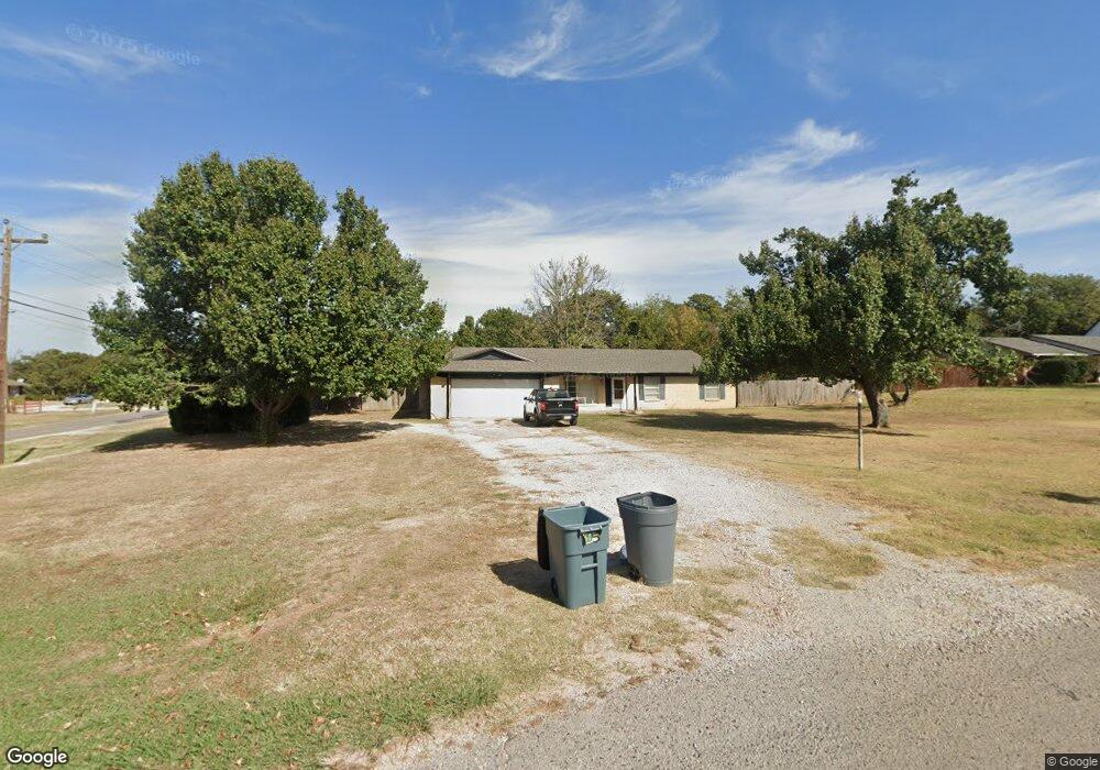 2302 Libra St, Shawnee, OK 74804 - photo 1